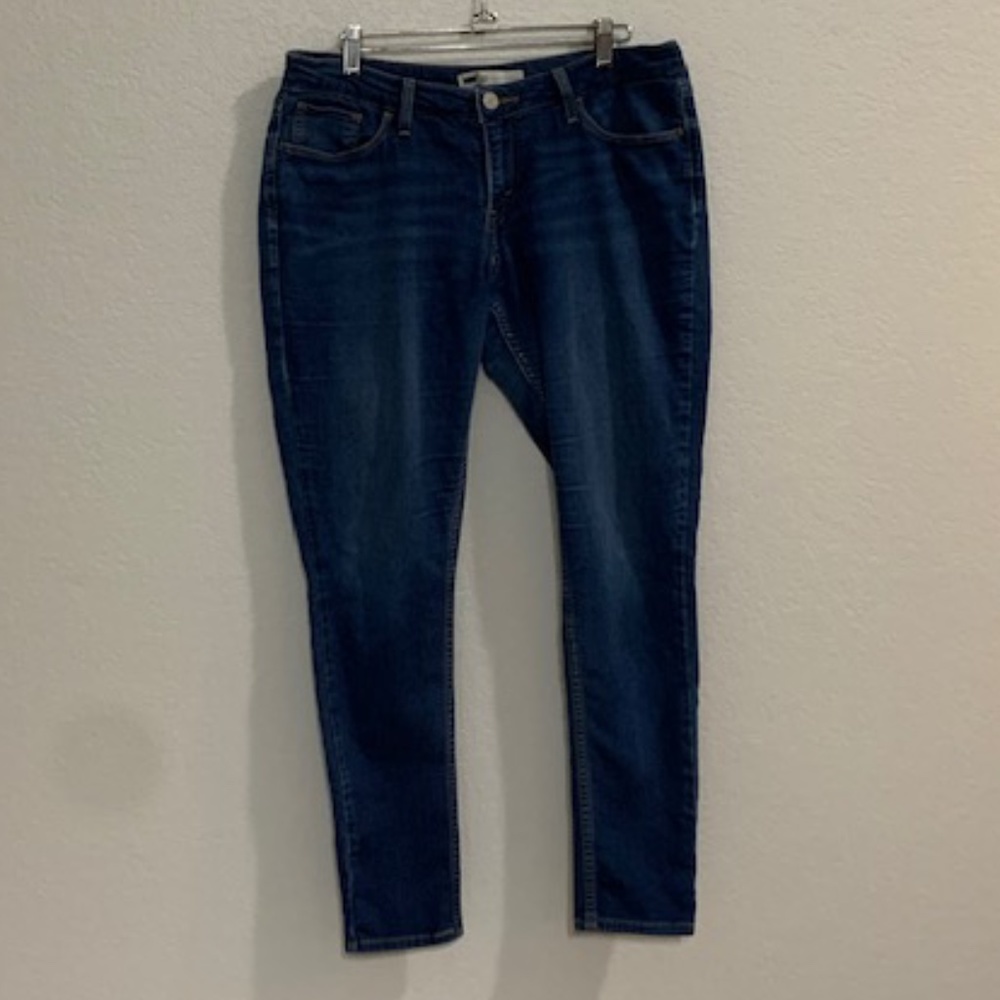 Levi's Skinny Jean Size 32 - Picture 3 of 8